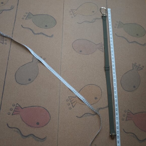 COPY - Green buckle belt Hook Closure vintage style adjustable 1" wide - Picture 3 of 10